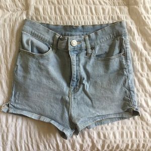 UO BDG 25W Pinup Super High Rise Shorts